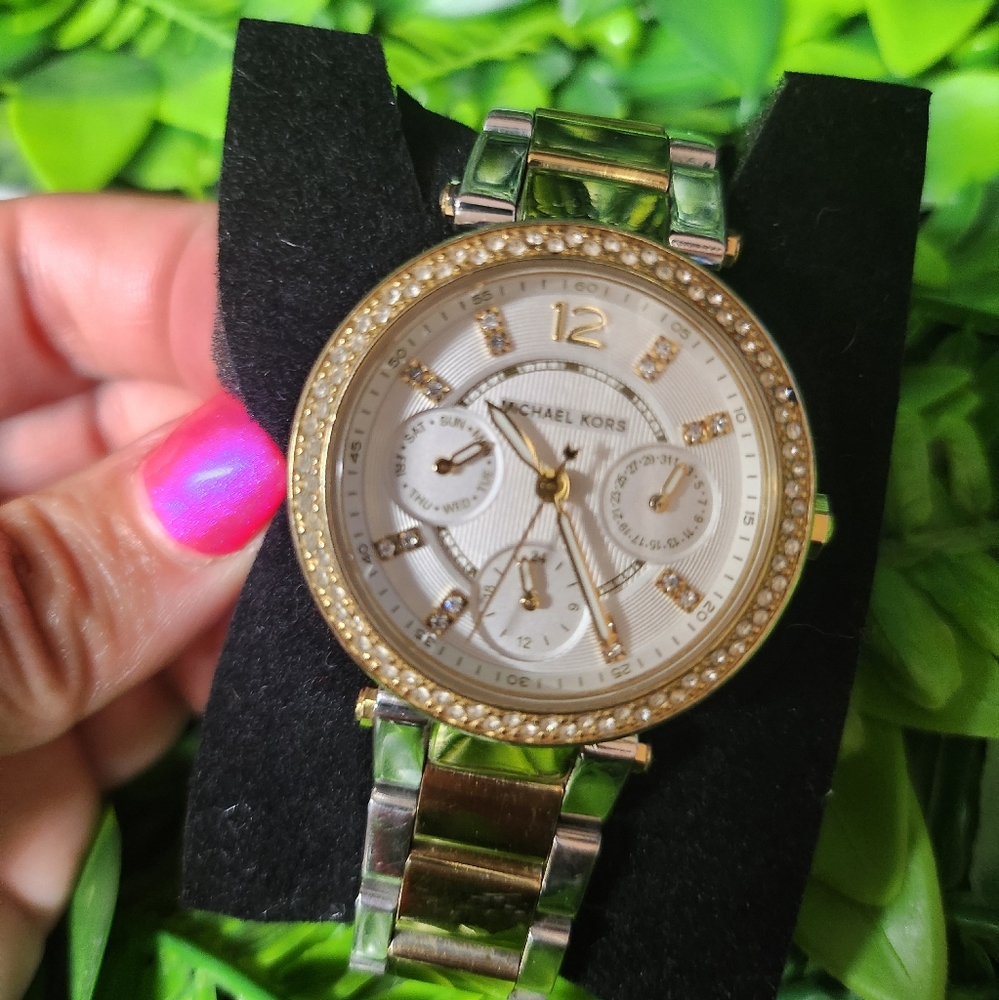 Women's watch